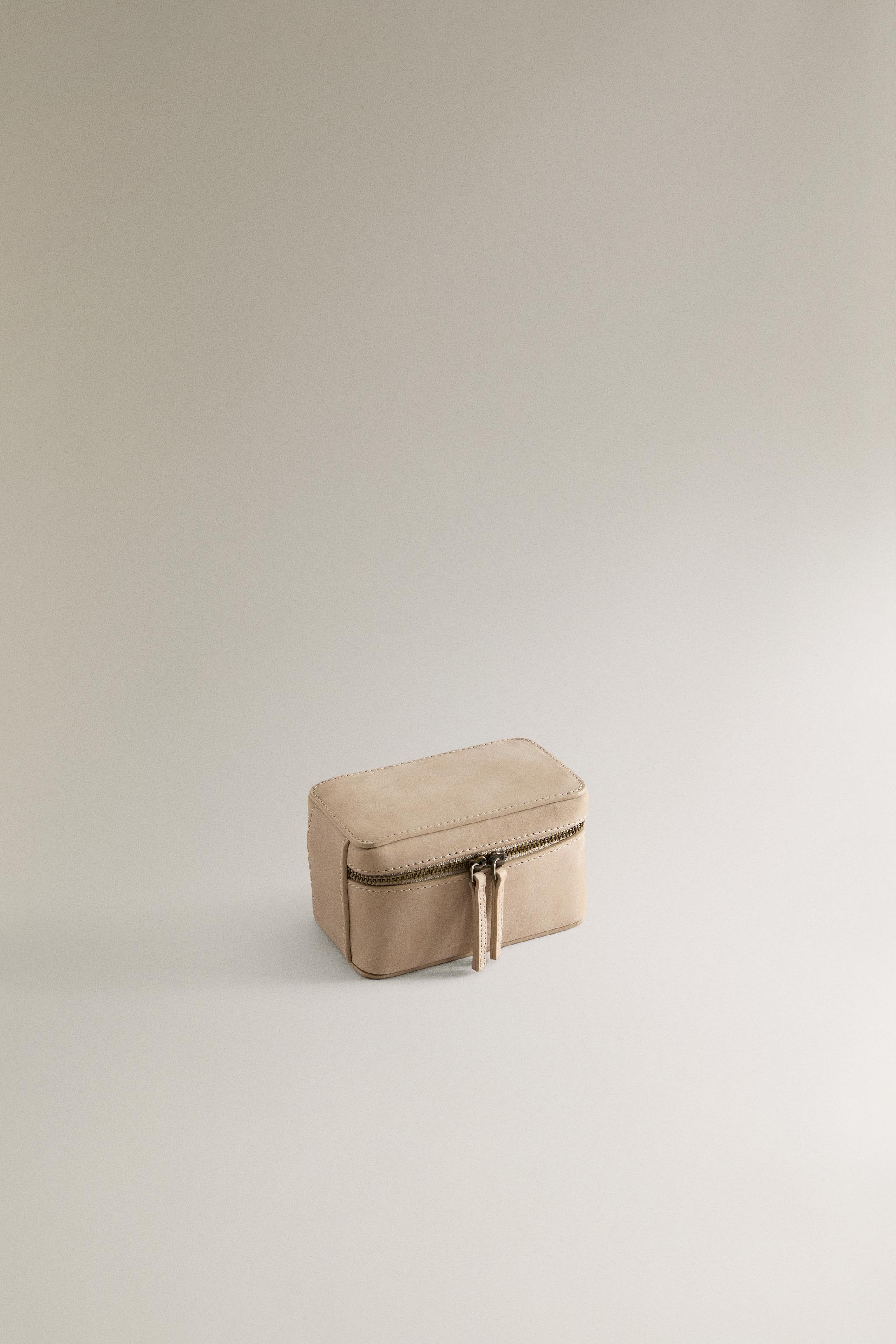 PETIT COFFRET À BIJOUX DE VOYAGE EN CUIR
